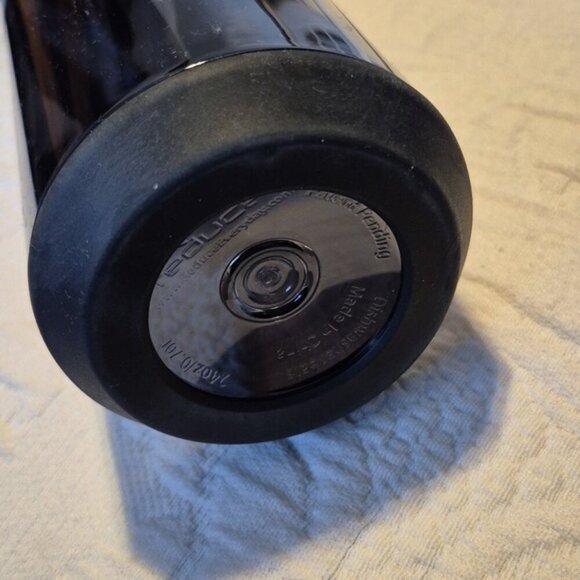 Reduce hydrate 24oz black leakproof water bottle, New - Picture 2 of 8